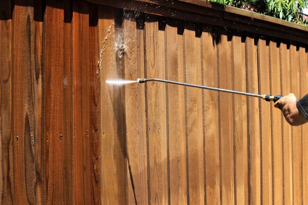Cost of Fence Cleaning in Winston Salem