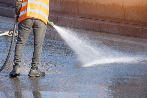 Cost of Asphalt Pressure Washing in Winston Salem