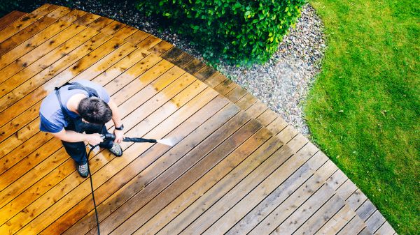 Cost of Deck Pressure Cleaning in Winston Salem