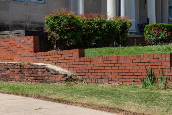 Cost of Retaining Wall Cleaning in Winston Salem